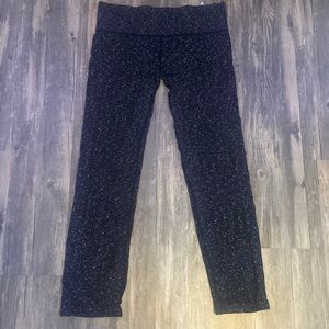 Black leggings with white mini strips Size 1
